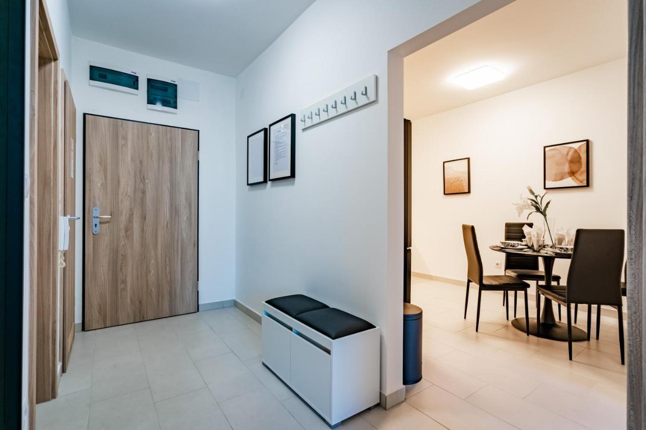 Fox Premium Apartment & Free Private Parking Budapest Eksteriør bilde